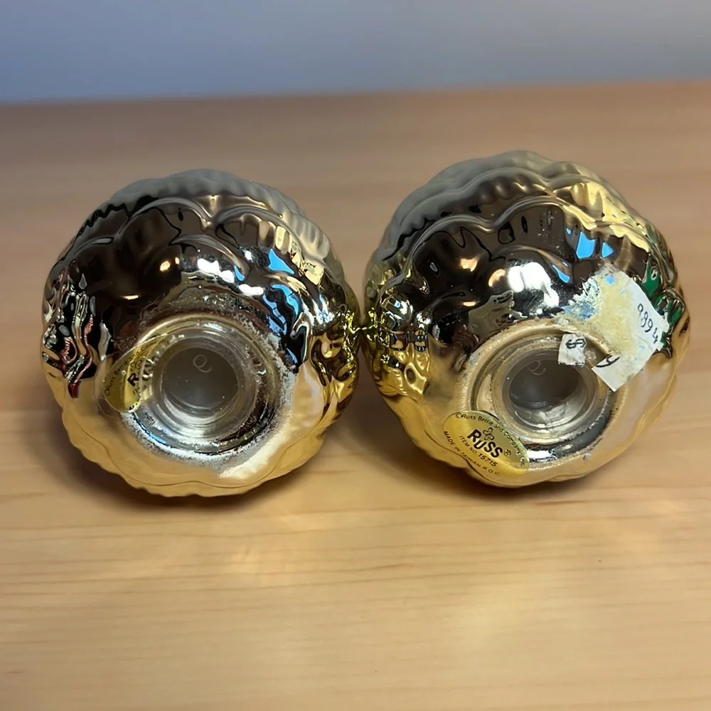 Salt and Pepper Shakers Vintage RUSS Golden Pine Cone Ceramic - Picture 3 of 5
